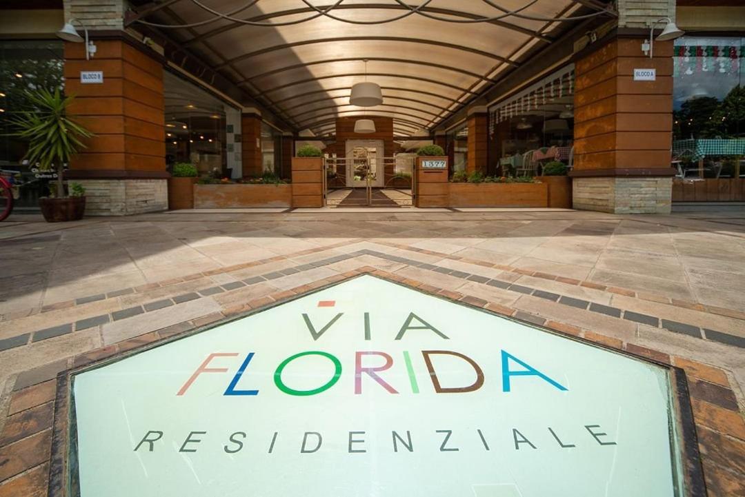 Apartamento 600 Metros, Rua Coberta Centro - Via Florida 306a *