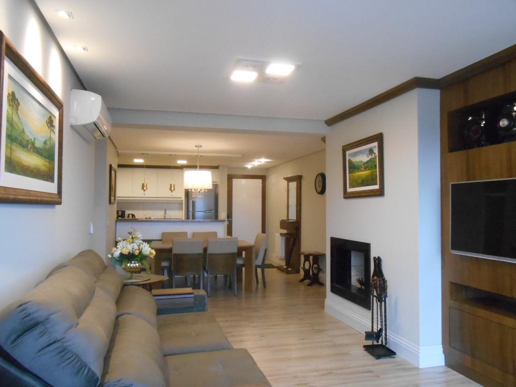 Apartamento 600 Metros, Rua Coberta Centro - Via Florida 306a