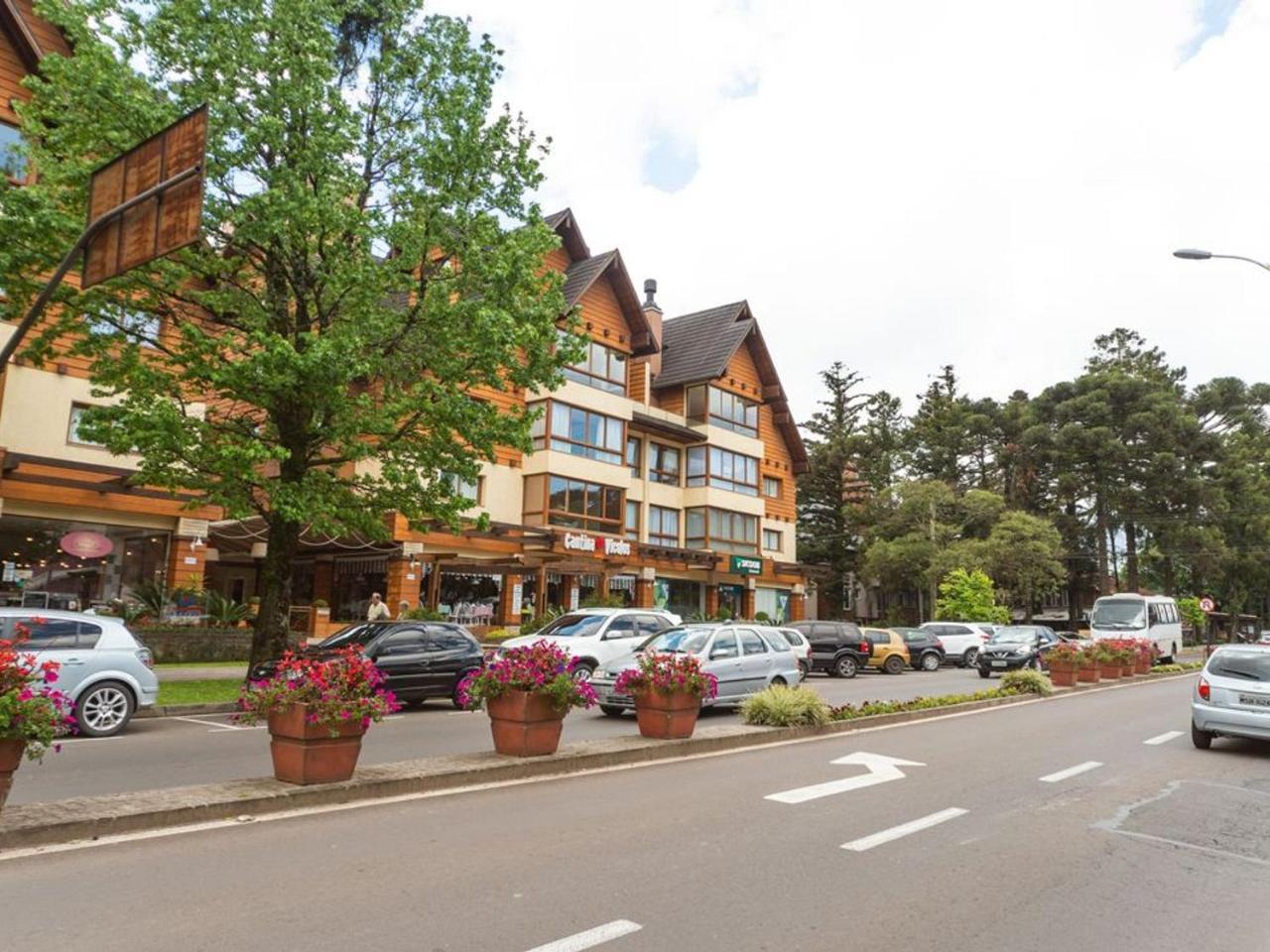 600 Metros, Rua Coberta Centro - Via Florida 306a Apartamento Gramado
